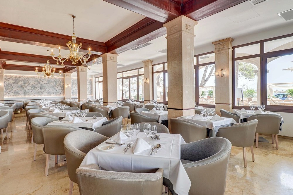 Hoposa Hotel Uyal